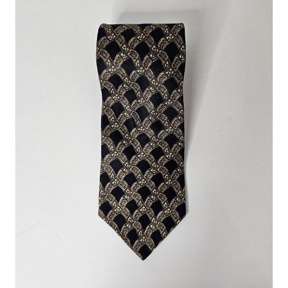 Geoffrey Beene 100% Silk Tie With Geometric Pattern Necktie 58 in x 4 in - Picture 6 of 9